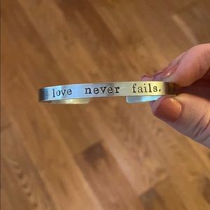1 Corinthians 13 Love never fails wrist bangle